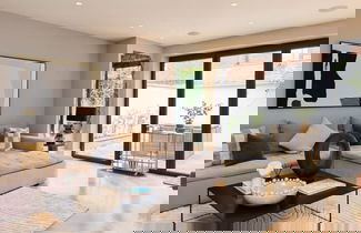 Photo 1 - The Regent s Park Scenery - Spacious 3bdr House w Garden and Study Room