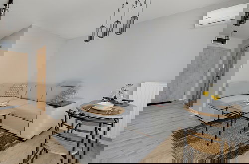 Photo 1 - Amazing Studio With Balcony by Renters