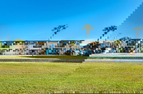 Foto 31 - Sea Palm 1D is a 2 BR 1 Bath that is pet friendly and sleeps 6 by RedAwning