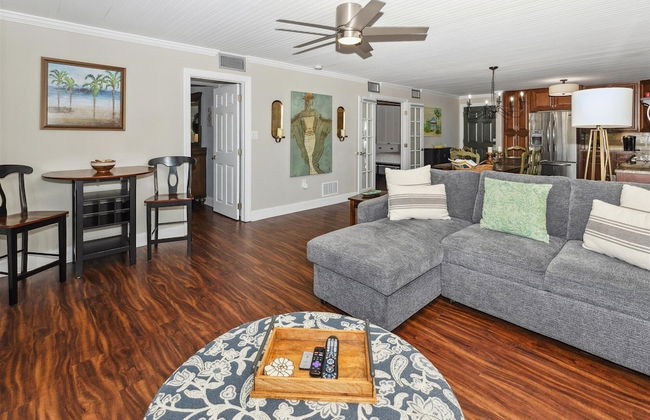 Dolphin Point 305b 2 Bedroom Condo by RedAwning - Foto 15