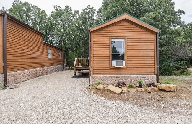 Cabin 9 ~ Toronto Lake: Fishing, Swimming & More! 1 Bedroom Cabin by RedAwning - Foto 26