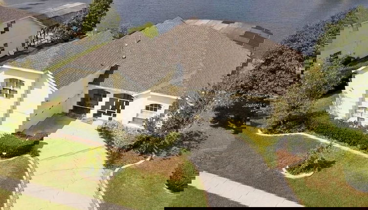 Foto 1 - Lake House At Formosa 5 Bedroom Home by RedAwning