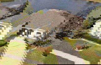 Foto 1 - Lake House At Formosa 5 Bedroom Home by RedAwning