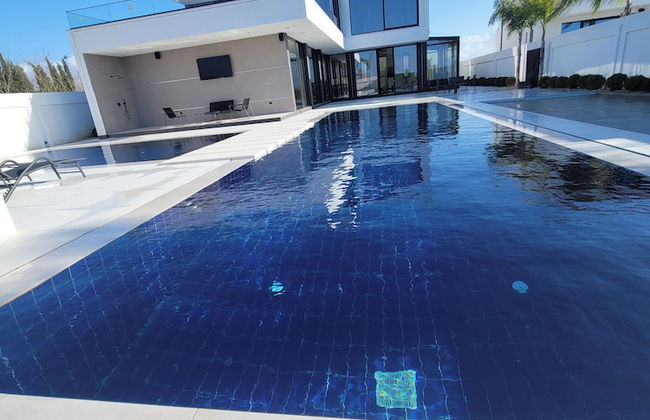La Mirage Group Villas - Photo 4