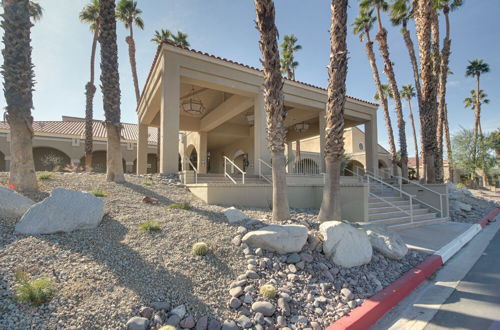 Photo 2 - Palm Desert Resort House: Pools, Courts + Course