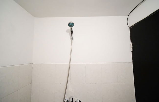Homey And Comfy 2Br Apartment At Suncity Residence - Foto 13