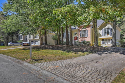 Photo 28 - Peaceful Dallas Home w/ Deck + Charcoal Grill