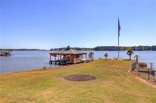 Photo 15 - Waterfront Vacation Rental Home on Lake Sinclair