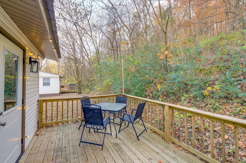 Foto 12 - Cozy Knoxville Cottage w/ Deck, Grill, Fire Pit