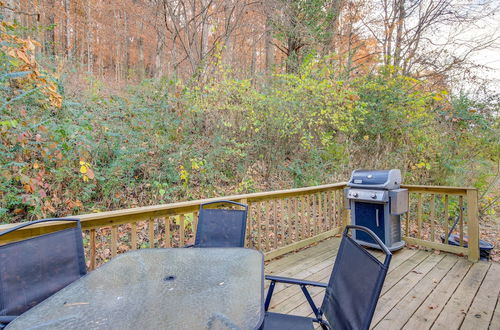 Photo 9 - Cozy Knoxville Cottage w/ Deck, Grill, Fire Pit