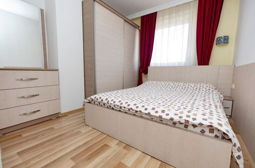 Photo 4 - Dodona Apartments