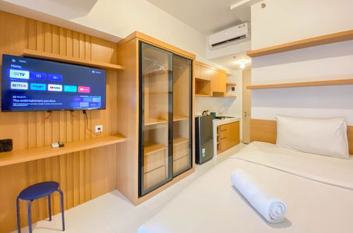 Photo 1 - Good Price And Homey Studio Tokyo Riverside Pik 2 Apartment