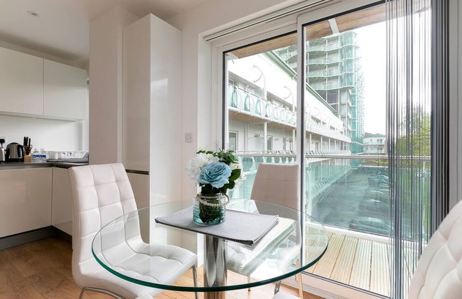 Skyvillion Tower Point Enfield 1bed W Balcony - Foto 19