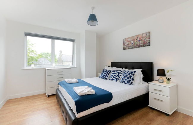Skyvillion Tower Point Enfield 1bed W Balcony - Foto 9