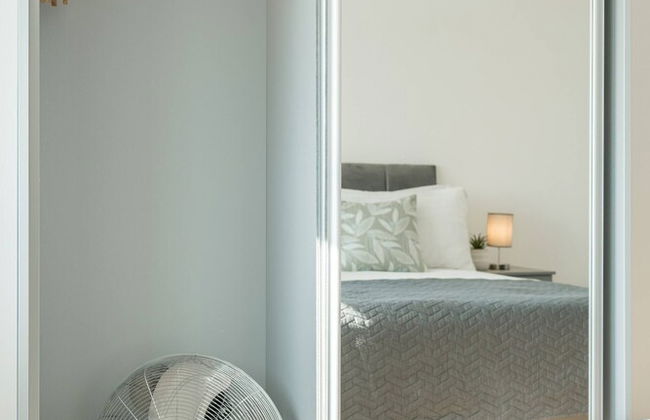 Skyvillion-apartments Near River Thames Excel & O2 Woolwich - Photo 8