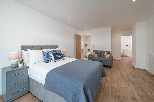 Photo 1 - Skyvillion-apartments Near River Thames Excel & O2 Woolwich