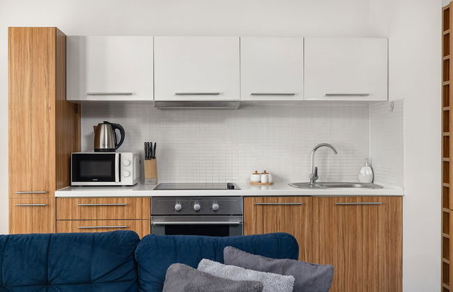 Mysterious Blue Apartment by Renters - Photo 17