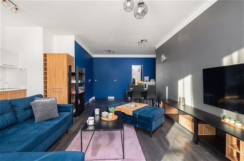 Photo 23 - Mysterious Blue Apartment by Renters