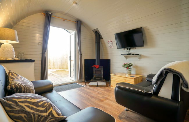 Deluxe Glamping Pod With Hot Tub in Frodsham - Foto 2
