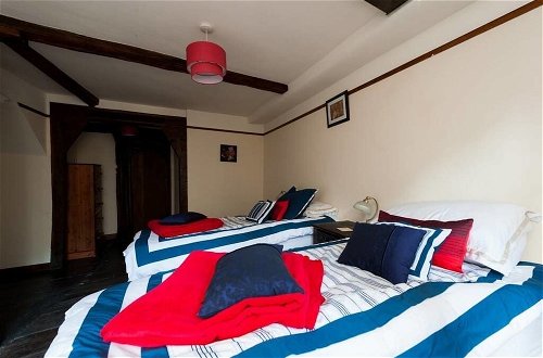 Foto 2 - Captivating Tudor 2 Bedroom Apartment in Ipswich