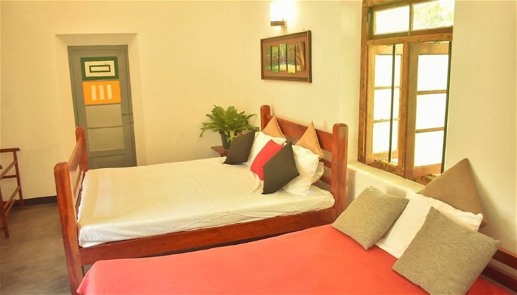 Photo 1 - Charming & Historical 3-bed Bungalow in Hikkaduwa