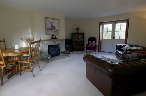 Photo 10 - Stunning 3-bed Cottage in Dorchester