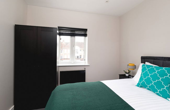 Skyvillion -4bed Cozy Cockfosters Apt Mins To Tube - Foto 10