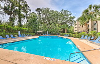 Foto 3 - Hilton Head Island Condo w/ Pool - Walk to Beach