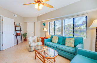 Photo 1 - Hilton Head Island Condo w/ Pool - Walk to Beach