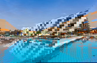 Foto 1 - Cozy Flat With Terrace and Shared Pool