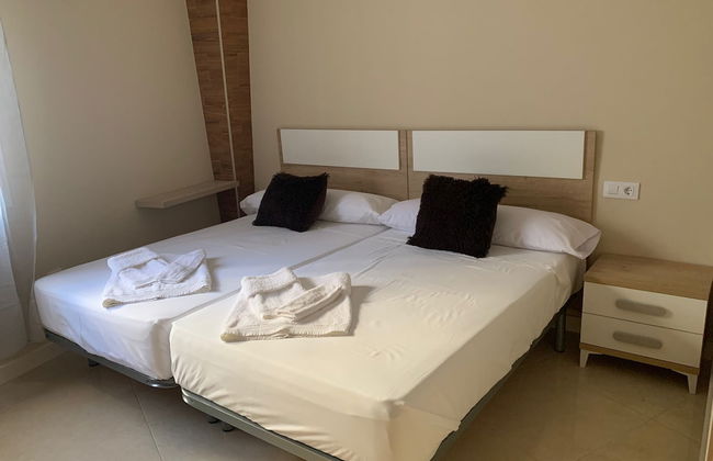 APARTAMENTOS LA UNIÓN - Photo 4