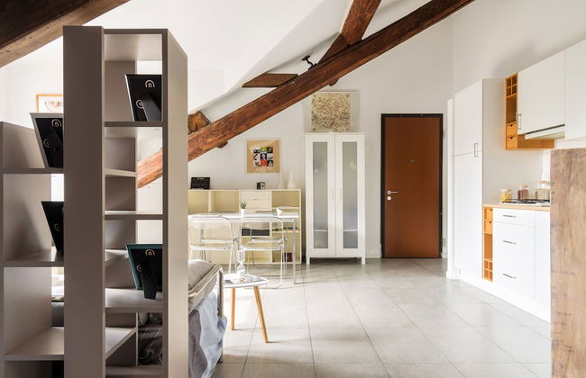 JOIVY Classic Top-Floor Studio By Park - Foto 16
