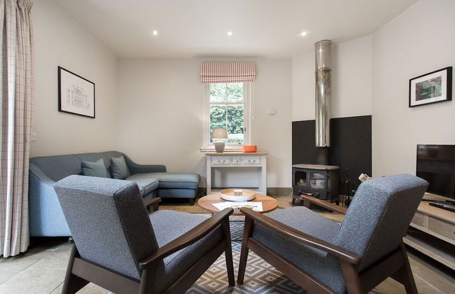 JOIVY Stunning 3 Bed Lodge With Gardens At Gilmerton House - Foto 15