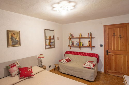 Photo 2 - JOIVY Flat For 6, In The Historic Town Pré-Saint-Didier