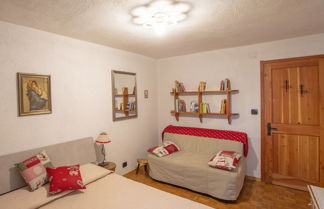 Photo 2 - JOIVY Flat For 6, In The Historic Town Pré-Saint-Didier