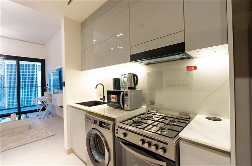 Foto 10 - Contemporary Studio Apartment, Dubai Business Bay