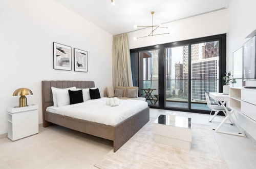 Photo 3 - Contemporary Studio Apartment, Dubai Business Bay