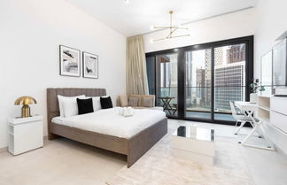 Photo 3 - Contemporary Studio Apartment, Dubai Business Bay