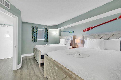 Photo 2 - Baywatch Resort Oceanfront Dream Maker