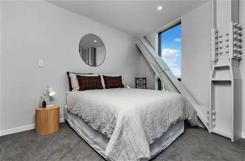 Foto 3 - Designer Luxury 2-Bed Apartment With Car Park