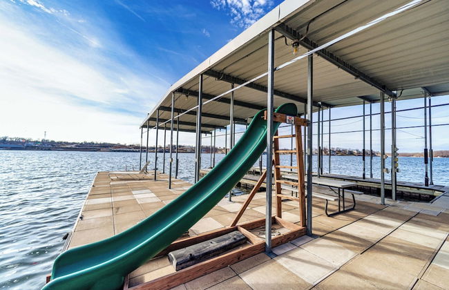 Redbud Retreat Amenity-filled Waterfront Home! - Foto 37