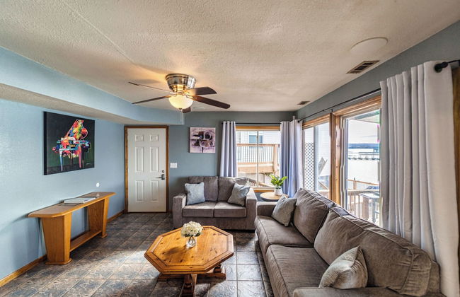 Redbud Retreat Amenity-filled Waterfront Home! - Foto 19
