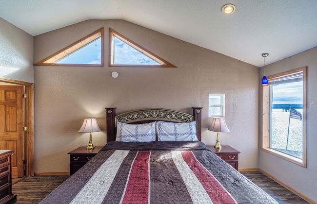 Redbud Retreat Amenity-filled Waterfront Home! - Foto 9
