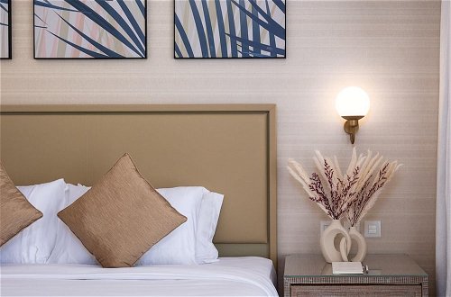 Photo 6 - Captivating 2-bed Apartment in Dubai