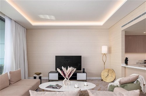 Foto 15 - Captivating 2-bed Apartment in Dubai