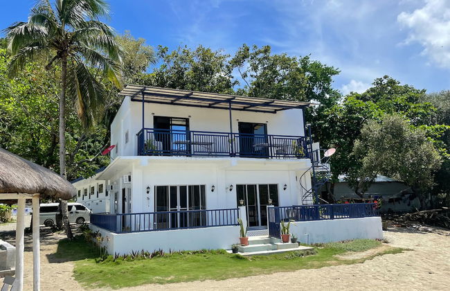 Lopez Beach Resort - Photo 1
