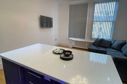 Photo 4 - Impeccable 1 Bed Apartment in Wolverhampton