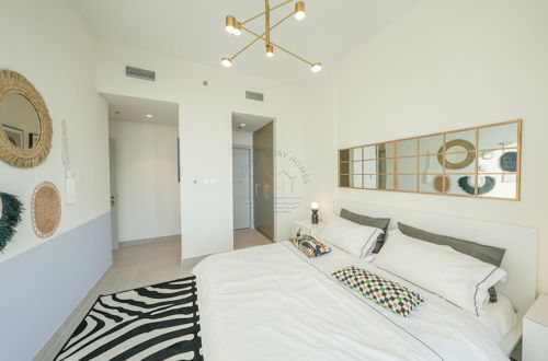 Photo 10 - YOGI - Fabulous 2BR Apt Downtown