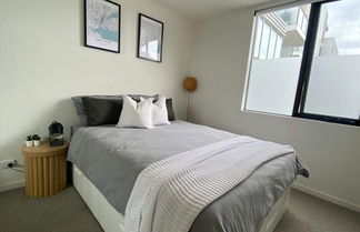 Photo 1 - Homely 2-bed Unit in Windsor w/ Balcony & Parking