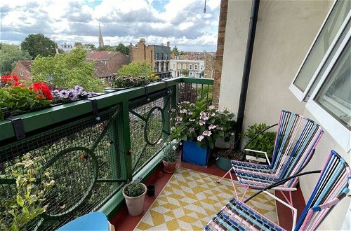 Foto 17 - Contemporary 1BD Flat W/balcony - Stoke Newington